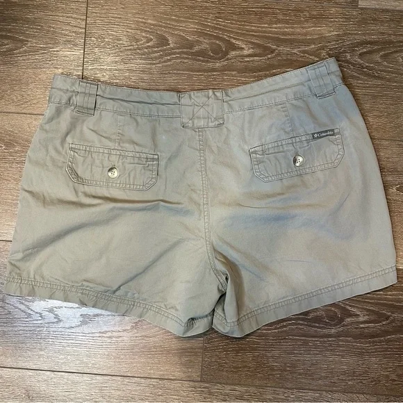 Columbia Cotton Trail Shorts - Picture 7 of 7